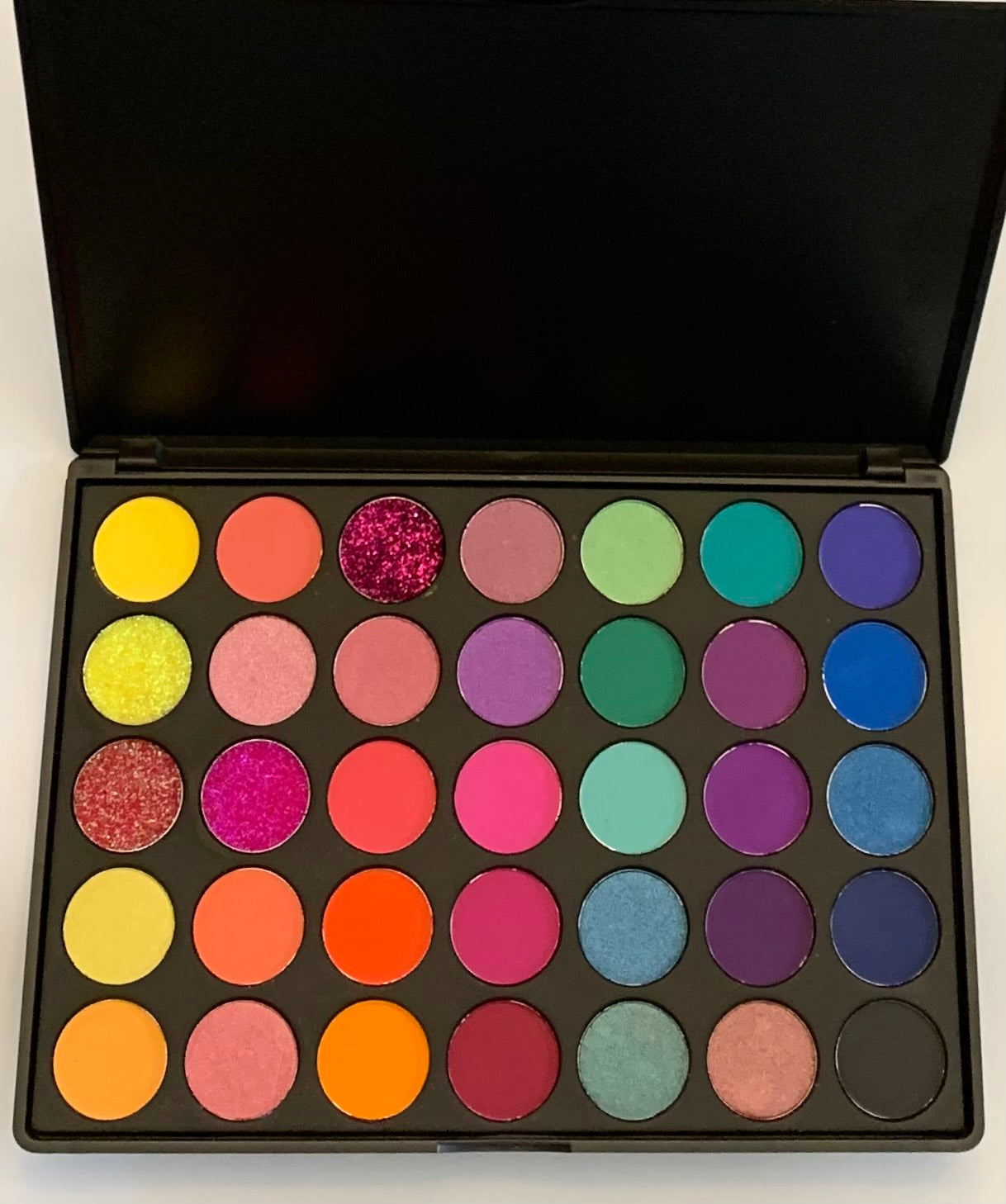 South Beach Matte Glitter Shimmer Eyeshadow Palette